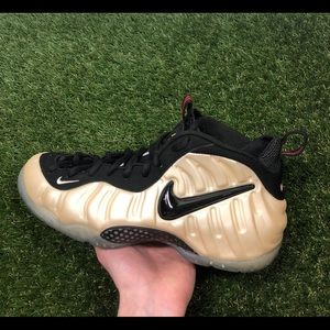 SOLD Air Foamposite Pro Pearl 624041-206 (2010)